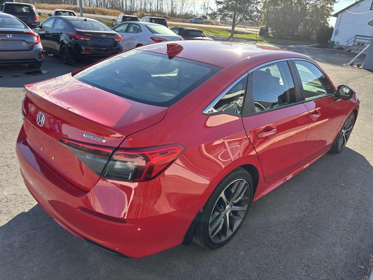 2022 Honda Civic Touring 4dr Sedan Photo