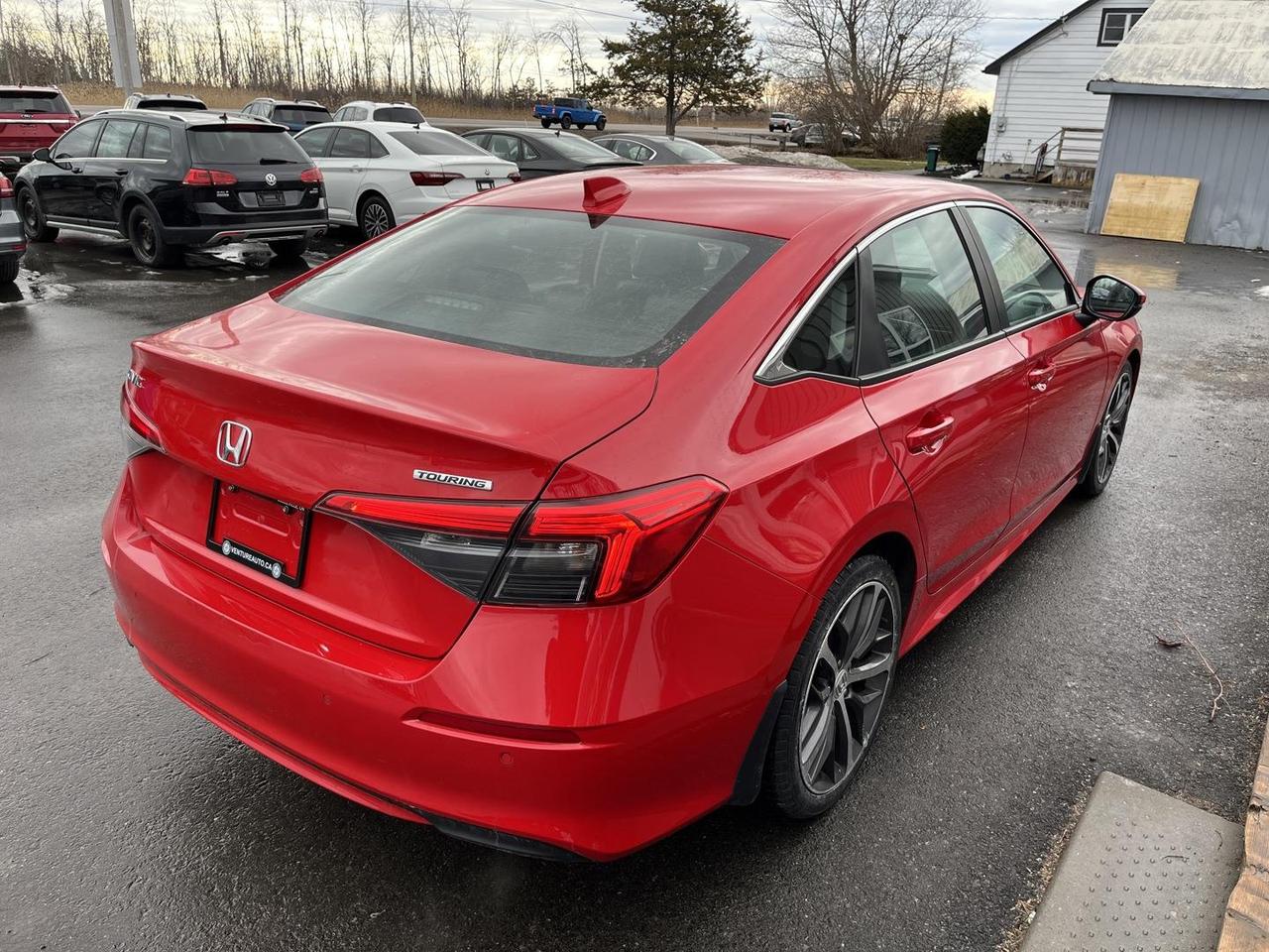2022 Honda Civic Touring 4dr Sedan Photo3