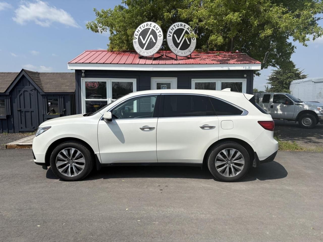 2016 Acura MDX Navigation Package 4dr SH-AWD Photo