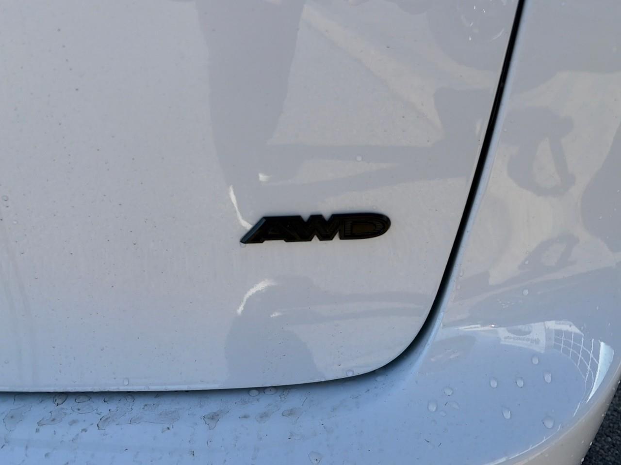 2026 Chrysler Pacifica Select All-Wheel Drive Passenger Van Photo