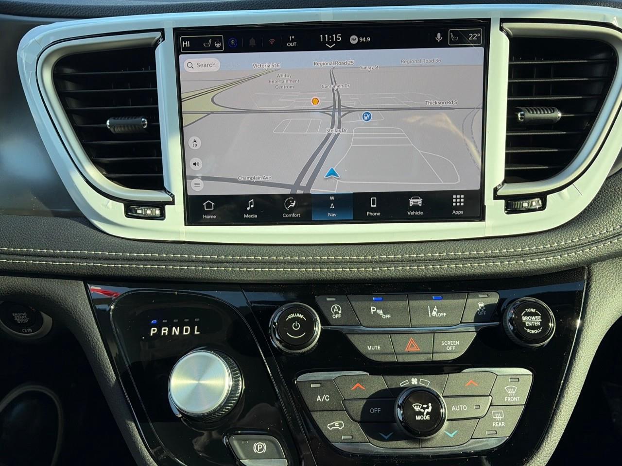 2026 Chrysler Pacifica Select All-Wheel Drive Passenger Van Photo