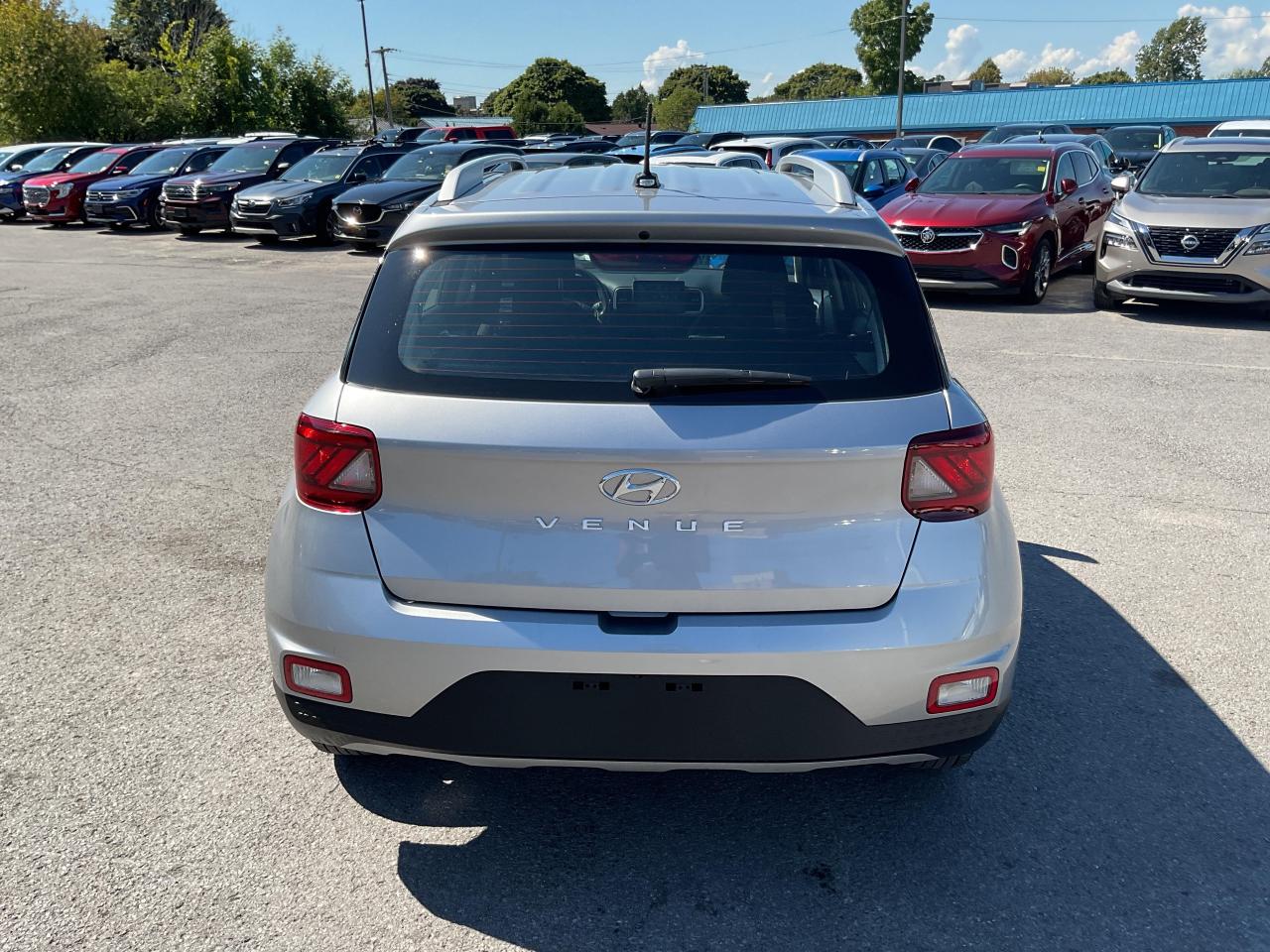 2025 Hyundai Venue  Photo3