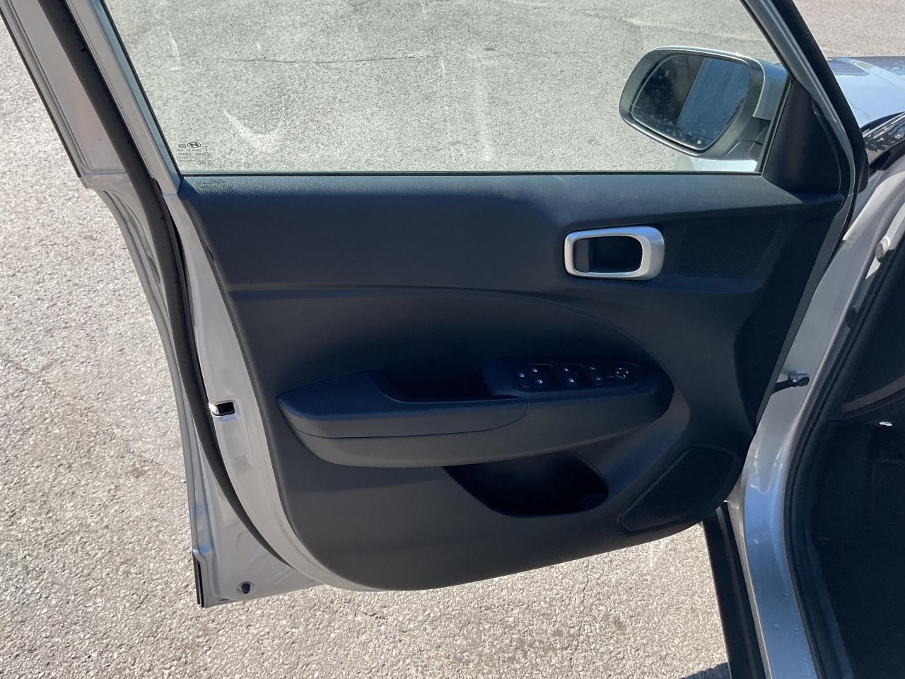 2025 Hyundai Venue  Photo