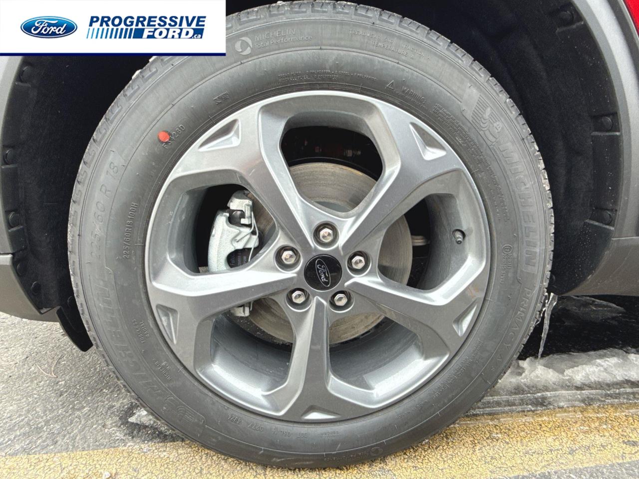 2025 Ford Escape ST-Line Select 4dr All-Wheel Drive Photo