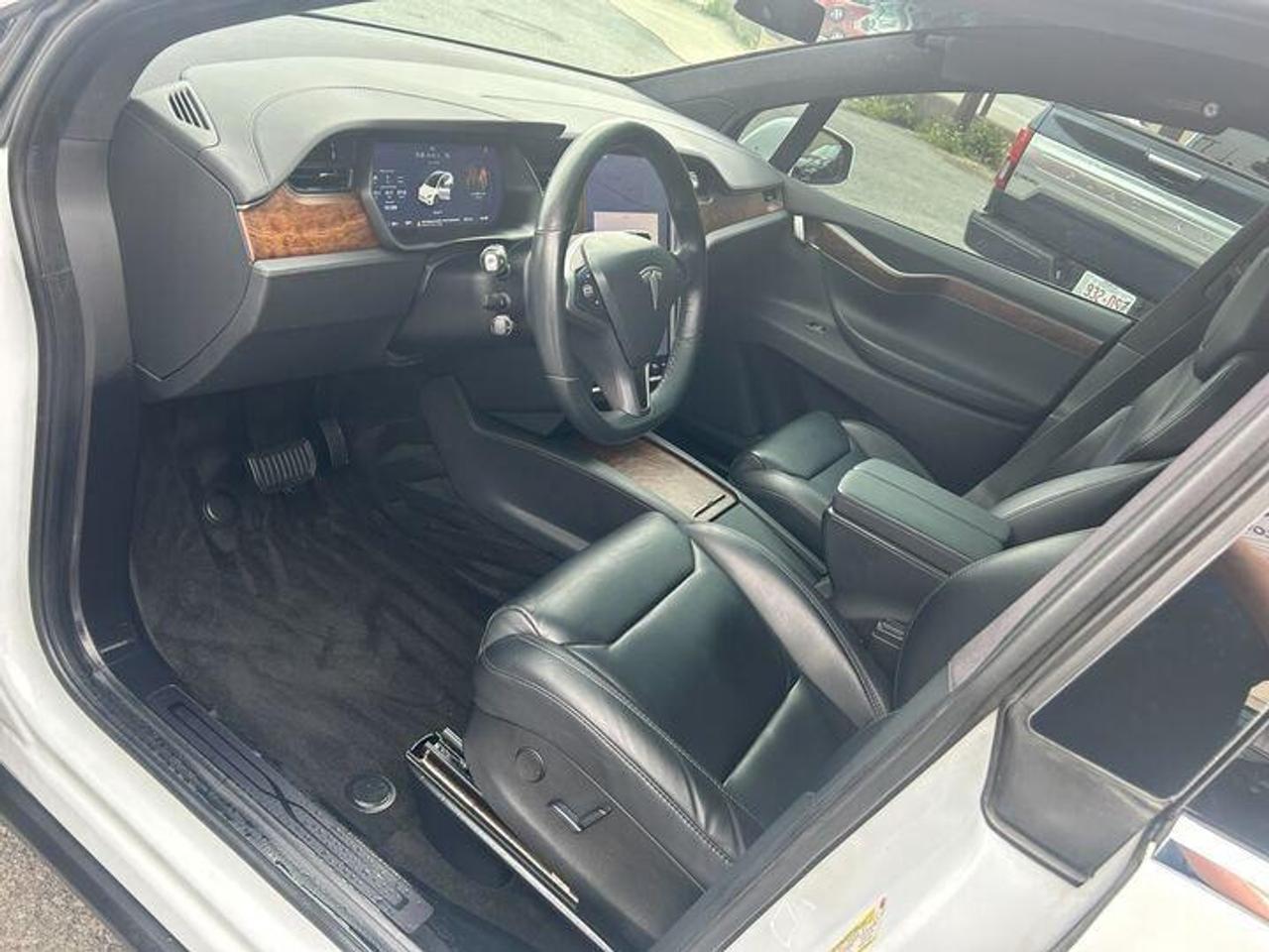 2019 Tesla Model X  Photo