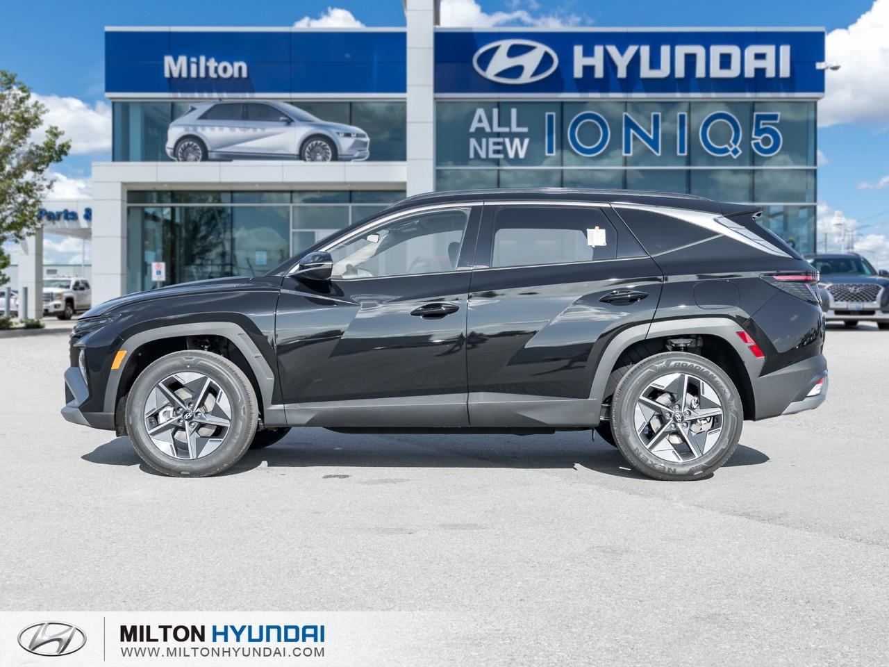 2026 Hyundai Tucson Preferred w/Trend Package 4dr All-Wheel Drive Photo2