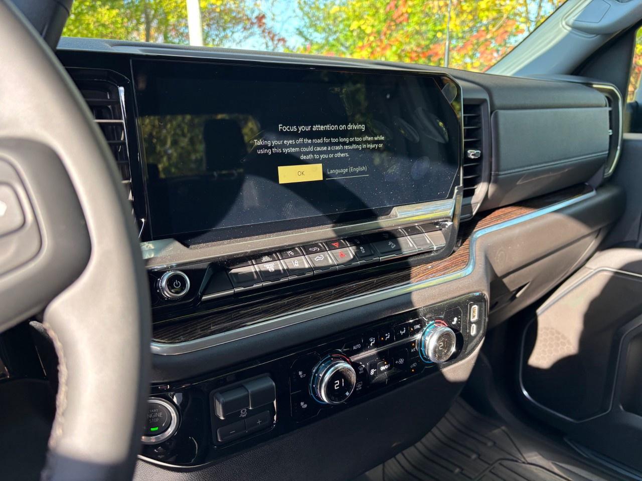 2026 GMC SIERRA 2500HD Crew Cab Standard Box 4-Wheel Drive SLE Photo