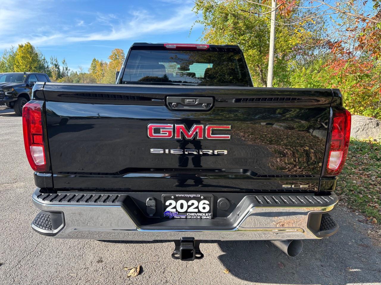 2026 GMC SIERRA 2500HD Crew Cab Standard Box 4-Wheel Drive SLE Photo
