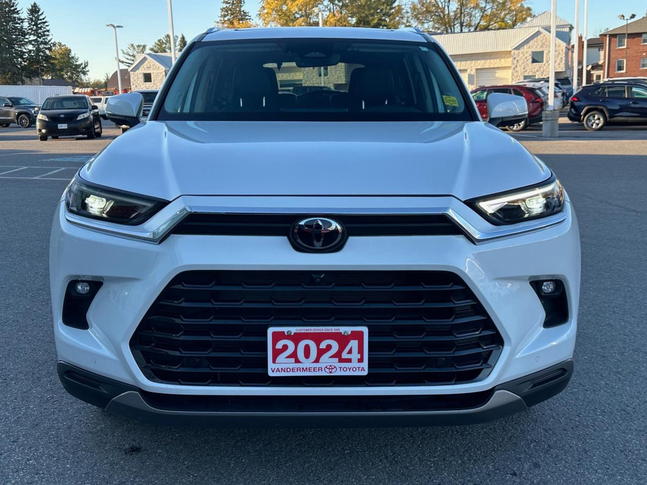 2024 Toyota Grand Highlander Limited 4dr All-Wheel Drive Photo