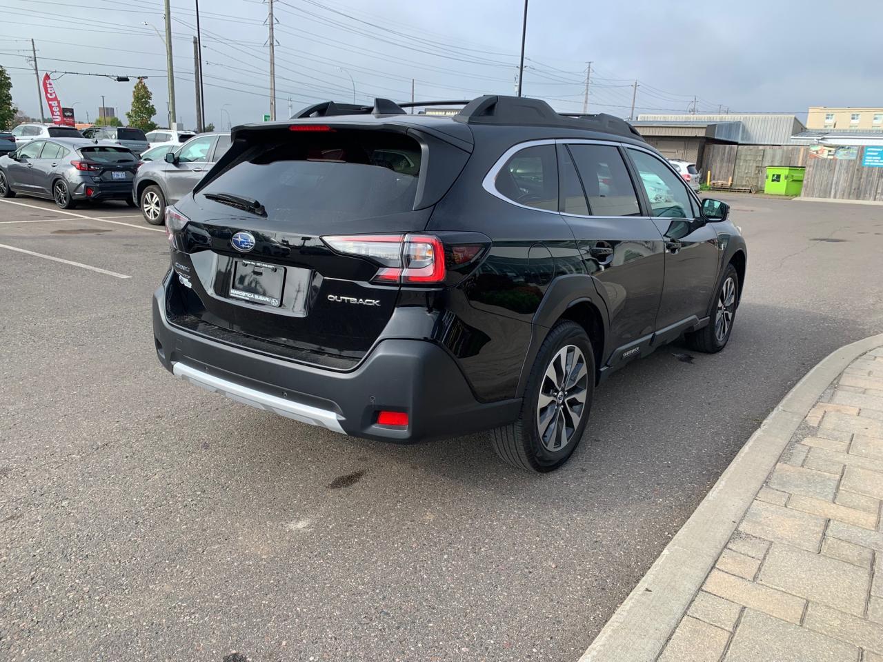 2024 Subaru Outback Limited 4dr All-Wheel Drive Photo4