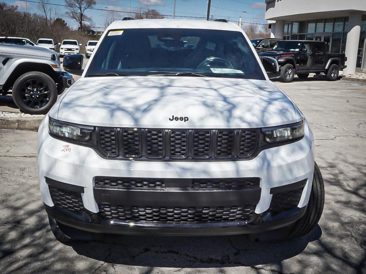 2025 Jeep Grand Cherokee L  Photo