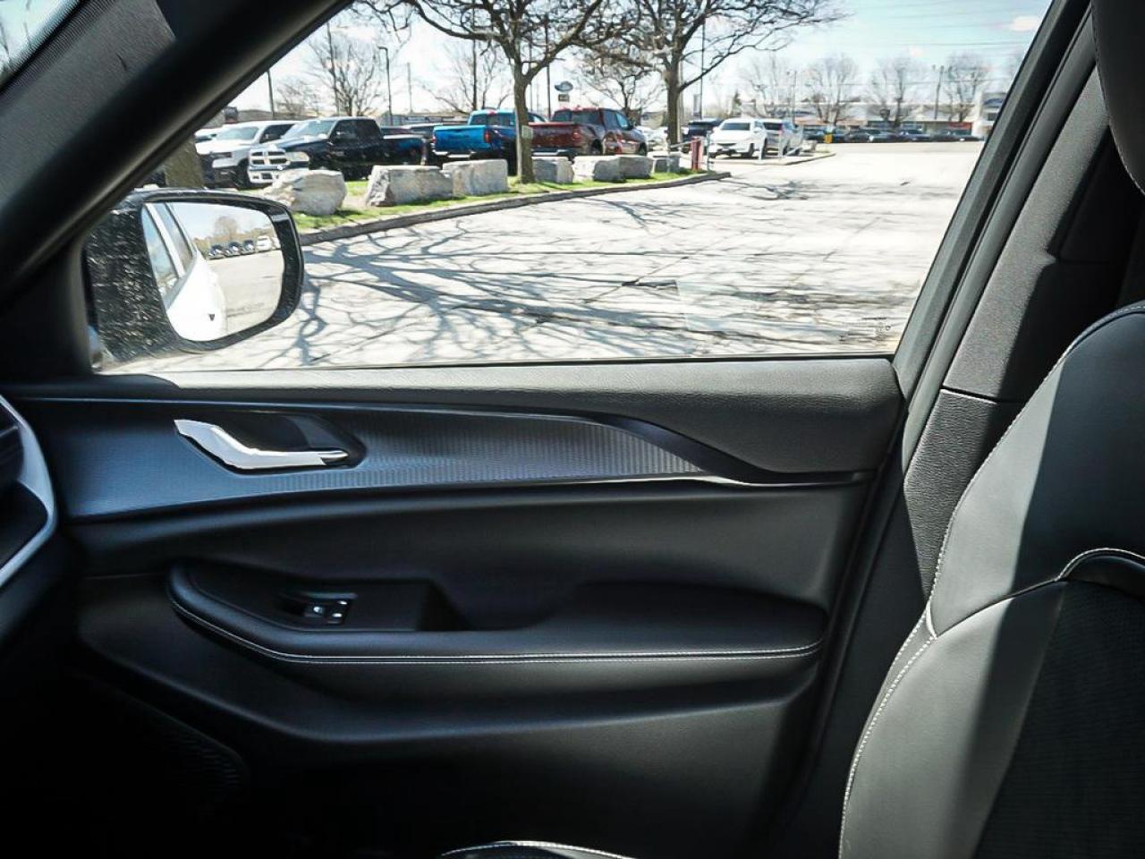 2025 Jeep Grand Cherokee L  Photo