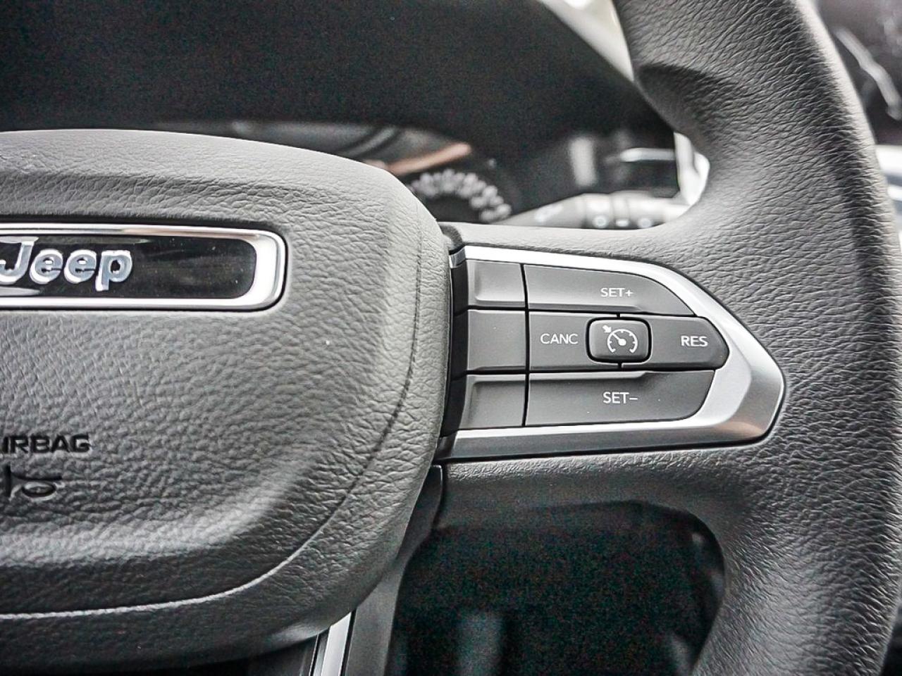 2025 Jeep Compass  Photo