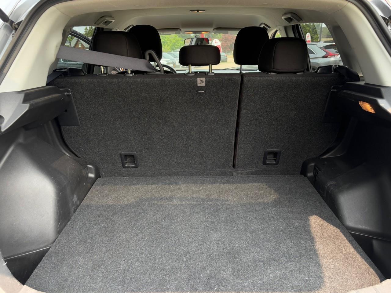 2022 Mitsubishi RVR SE 4dr AWC Photo