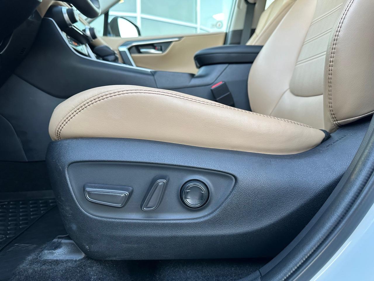 2023 Toyota RAV4 Hybrid Limited 4dr All-Wheel Drive Photo