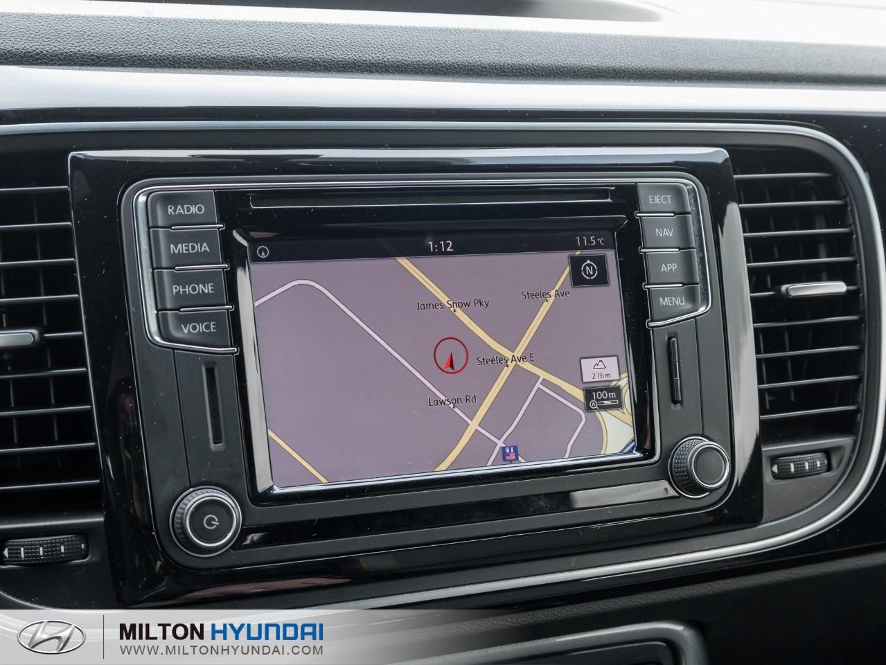 2018 Volkswagen Beetle 2.0 TSI Dune 2dr Convertible Photo