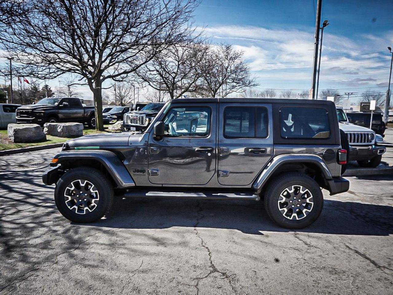 2025 Jeep Wrangler  Photo