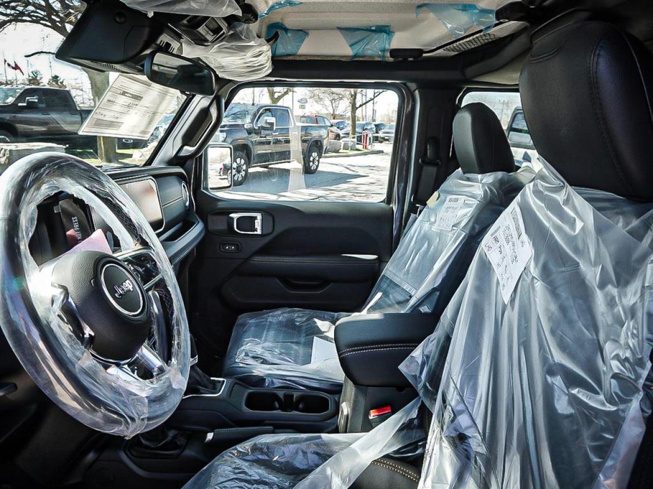 2025 Jeep Wrangler  Photo