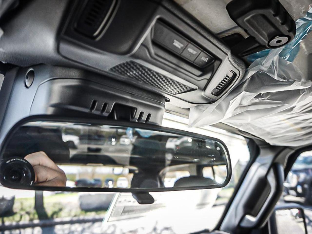 2025 Jeep Wrangler  Photo