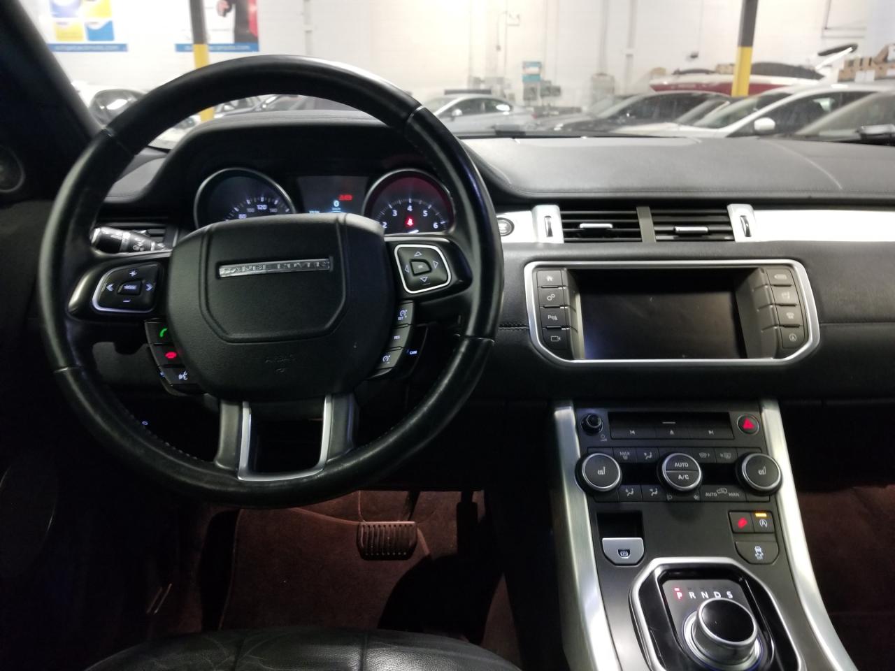 2016 Land Rover Range Rover Evoque SE 4x4 5-Door Photo