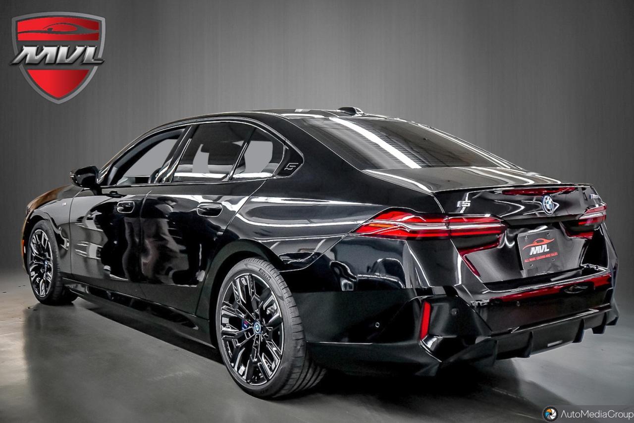 2024 BMW i5 M60 xDrive 4dr All-Wheel Drive Sedan Photo