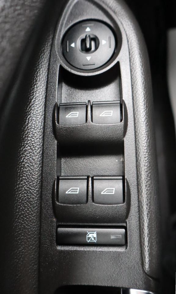 2015 Ford Escape SE 4dr 4x4 Photo