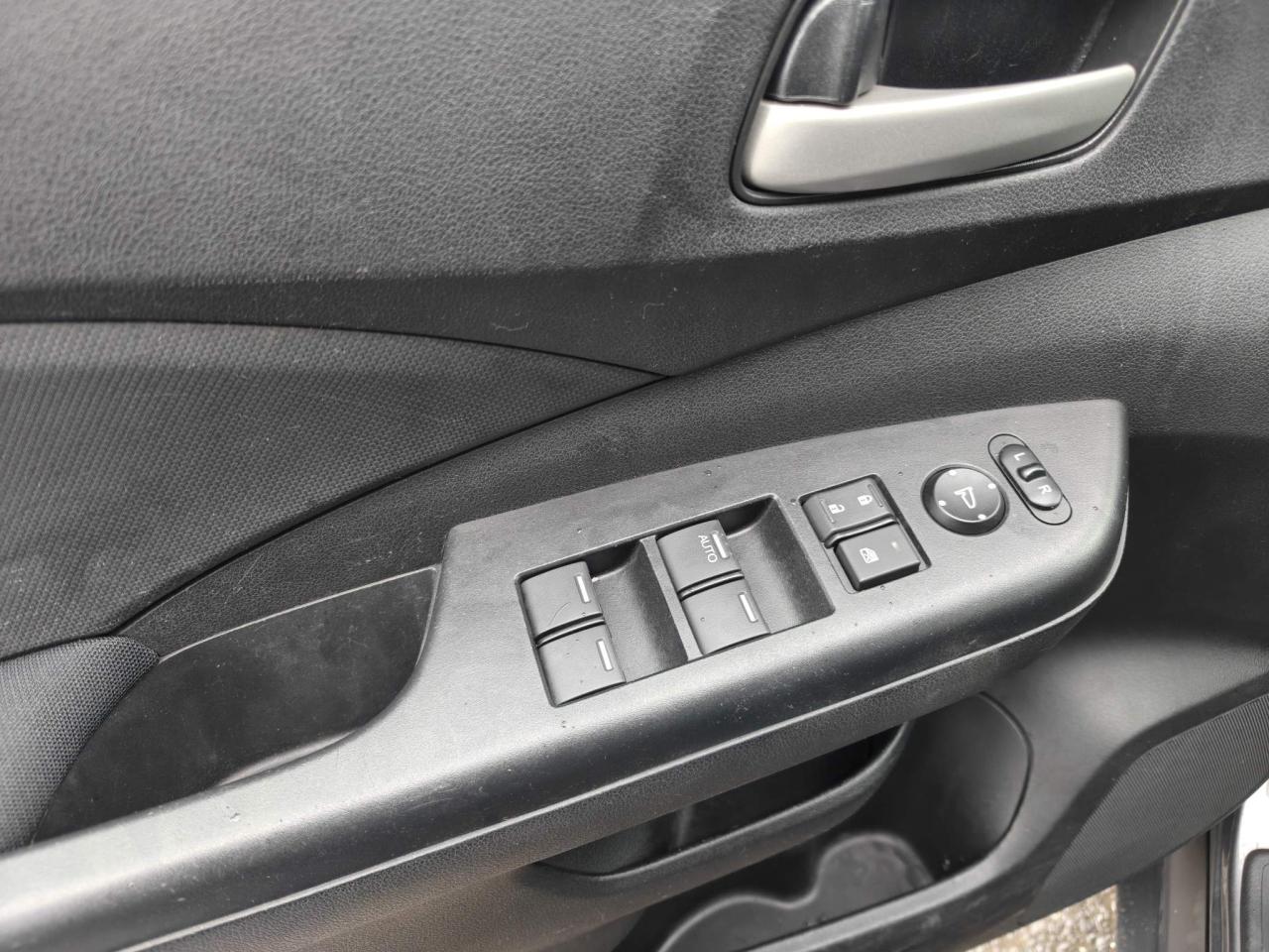 2016 Honda CR-V LX 4dr All-wheel Drive Photo