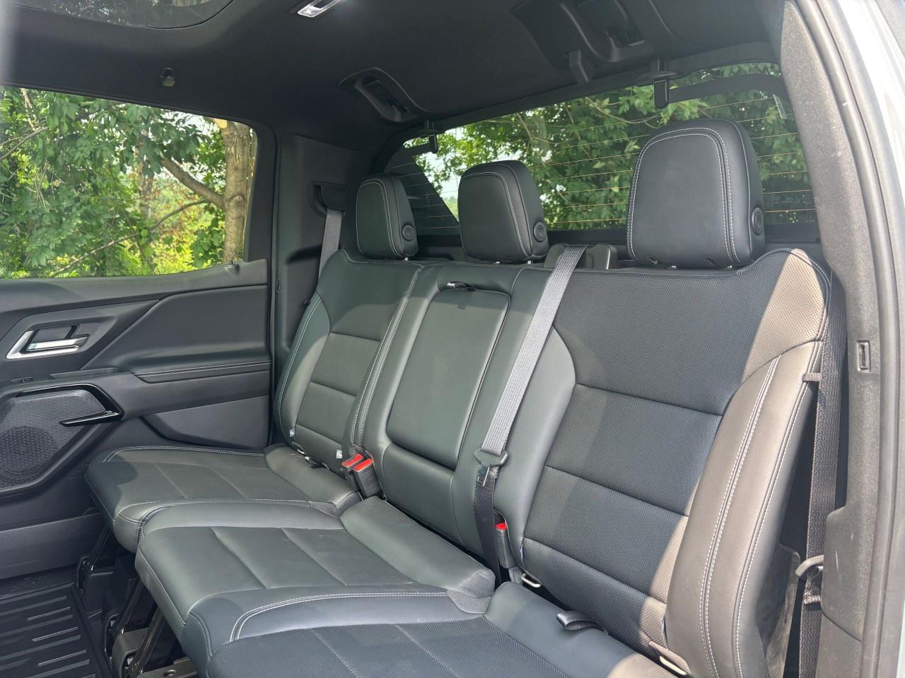 2025 Chevrolet Silverado EV e4WD Crew Cab Extended Range LT Photo