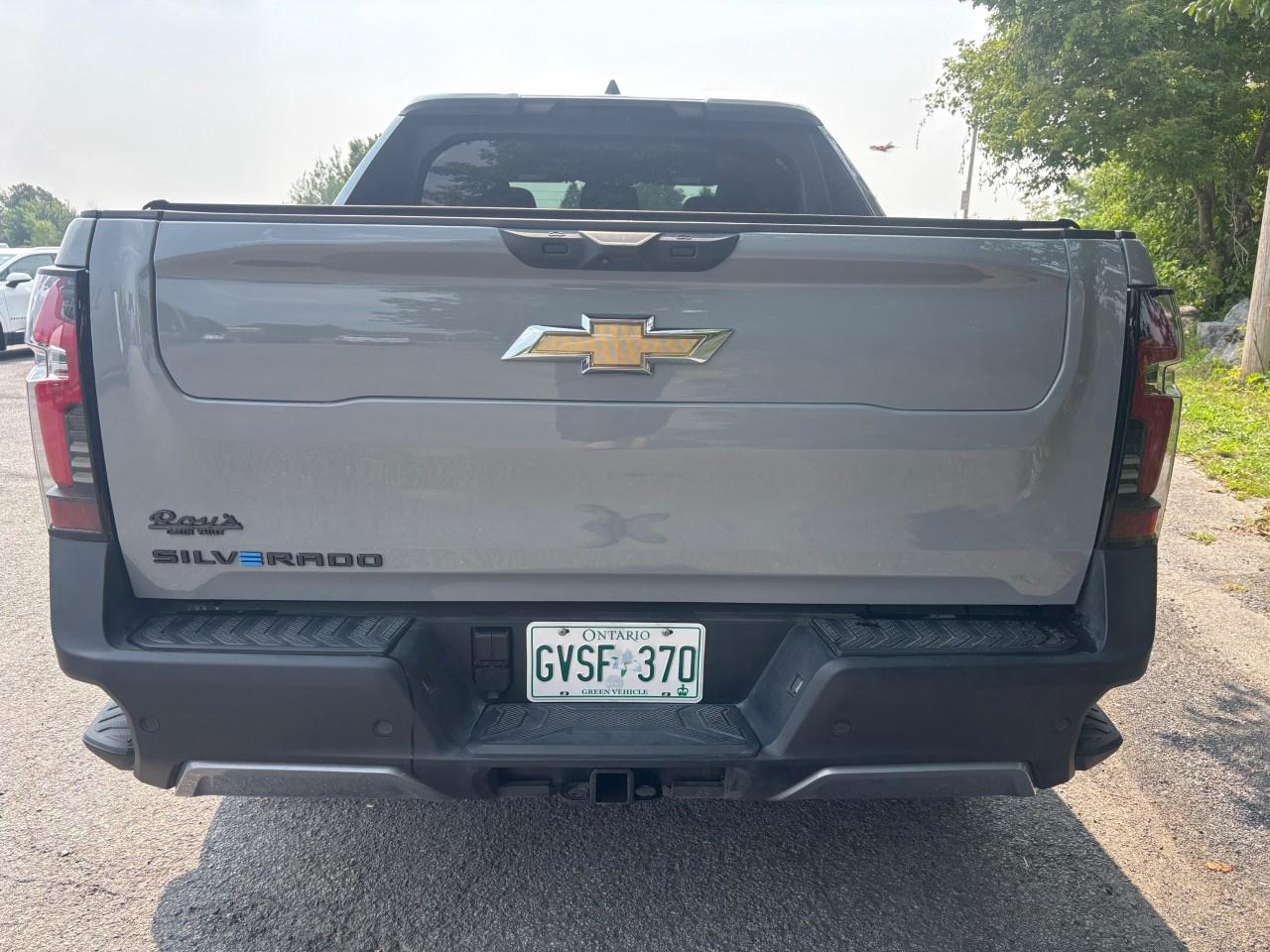 2025 Chevrolet Silverado EV e4WD Crew Cab Extended Range LT Photo