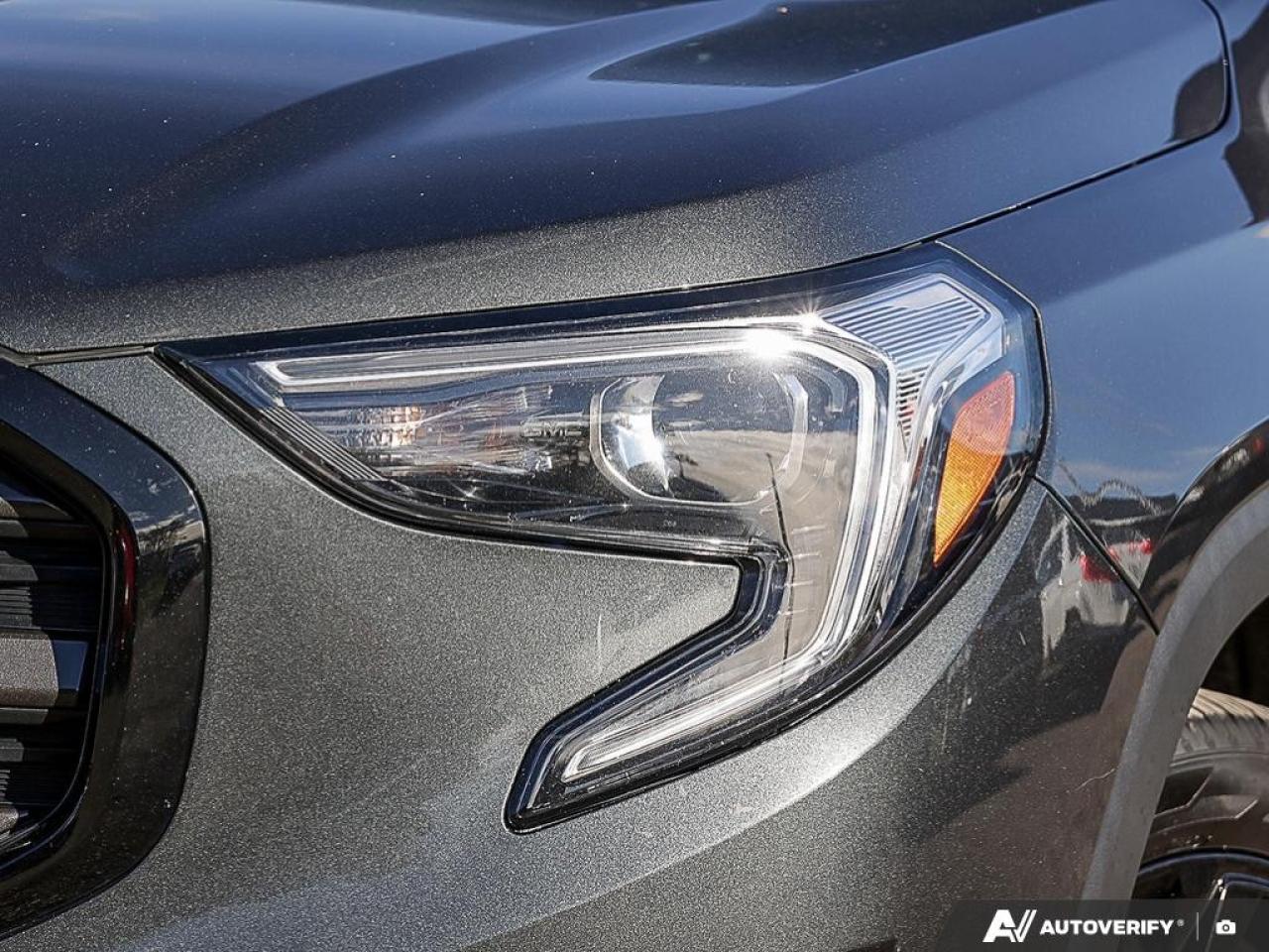 2021 GMC Terrain AWD SLE Photo