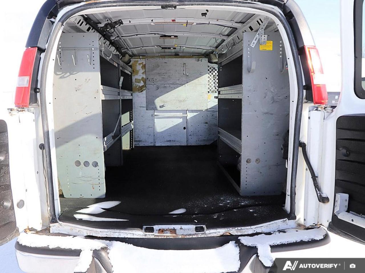 2017 GMC Savana Cargo Van 2500 Regular Wheelbase Rear-Wheel Drive Photo