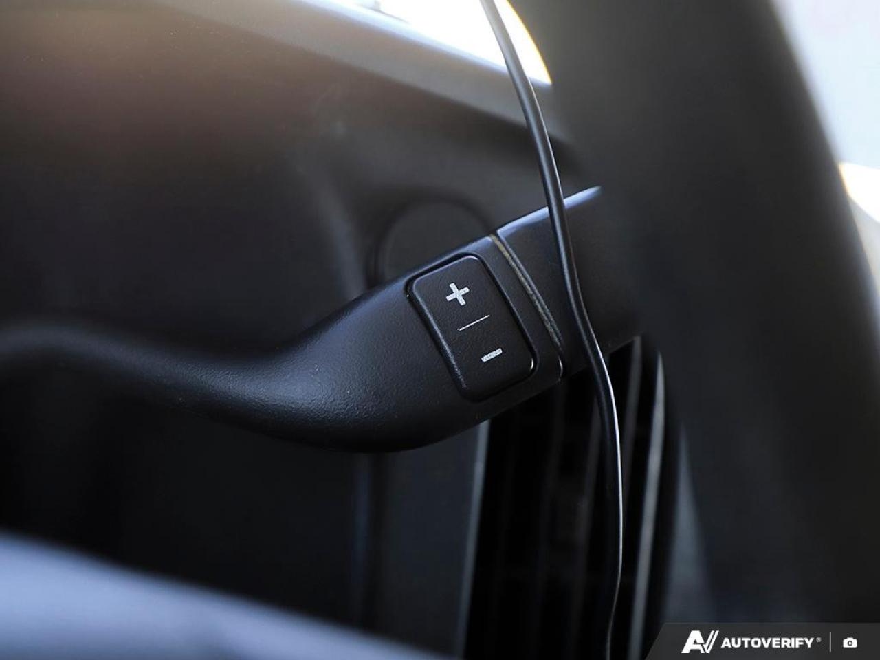 2017 GMC Savana Cargo Van 2500 Regular Wheelbase Rear-Wheel Drive Photo