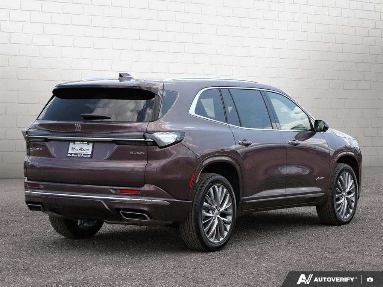 2025 Buick Enclave AWD 4dr Avenir Photo4