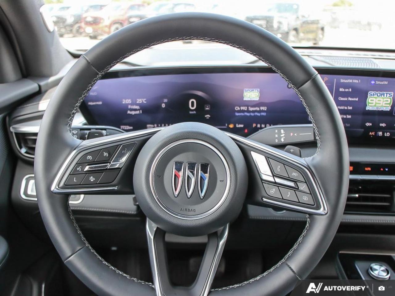 2025 Buick Enclave AWD 4dr Avenir Photo