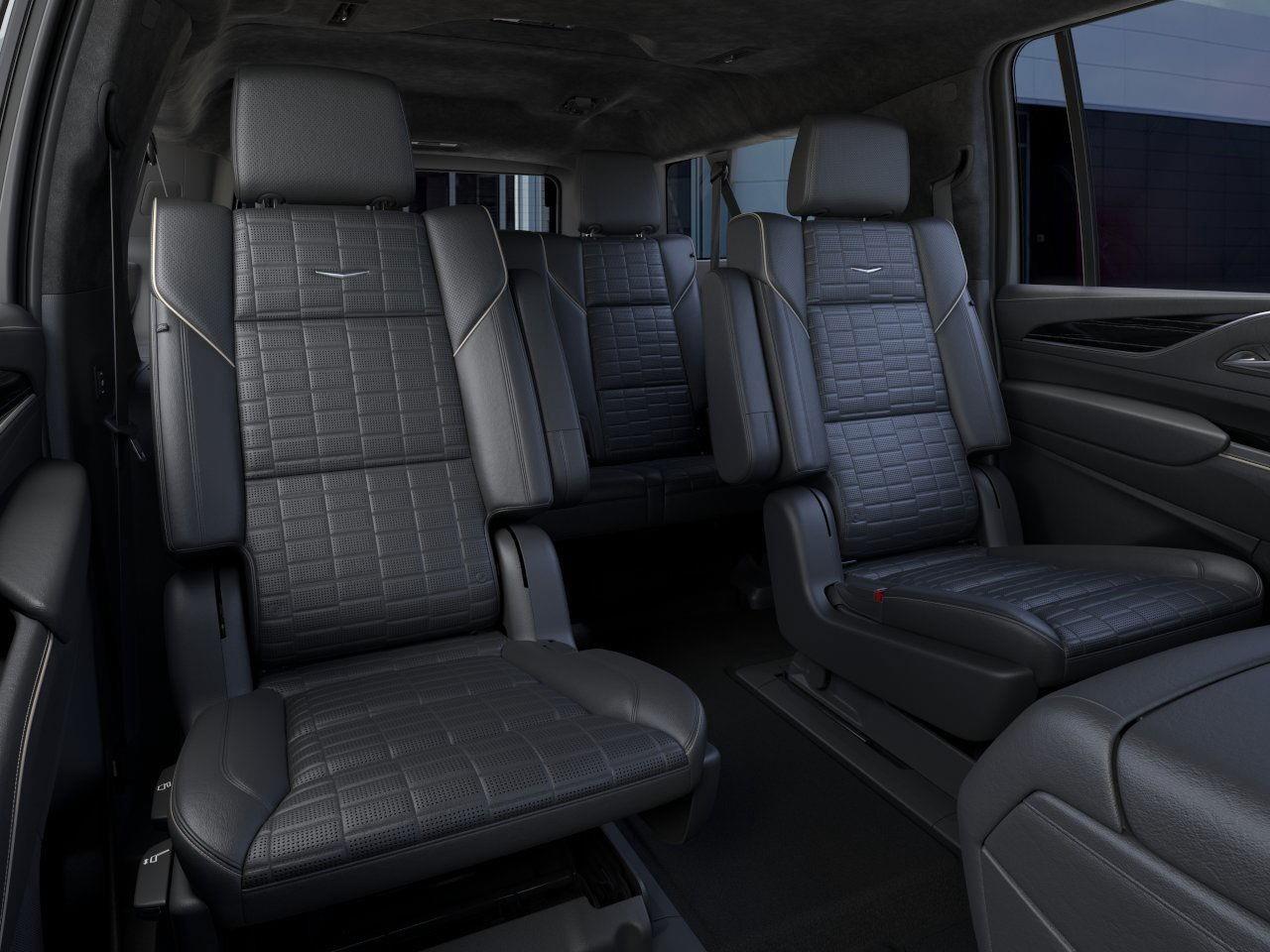 2024 Cadillac Escalade ESV V-Series 4dr All-Wheel Drive Photo