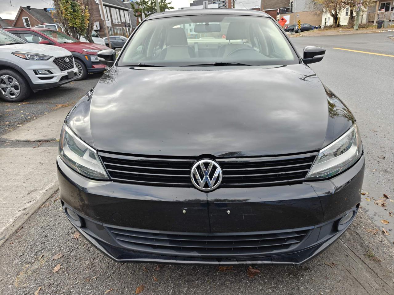 2013 Volkswagen Jetta 2.5L Sportline (A6) 4dr Sedan Photo
