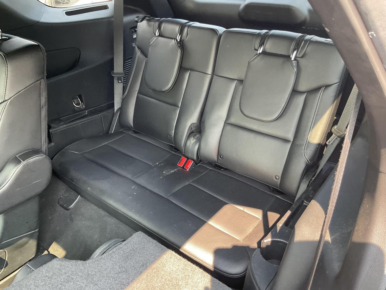 2022 Ford Explorer ST 4dr 4x4 Photo