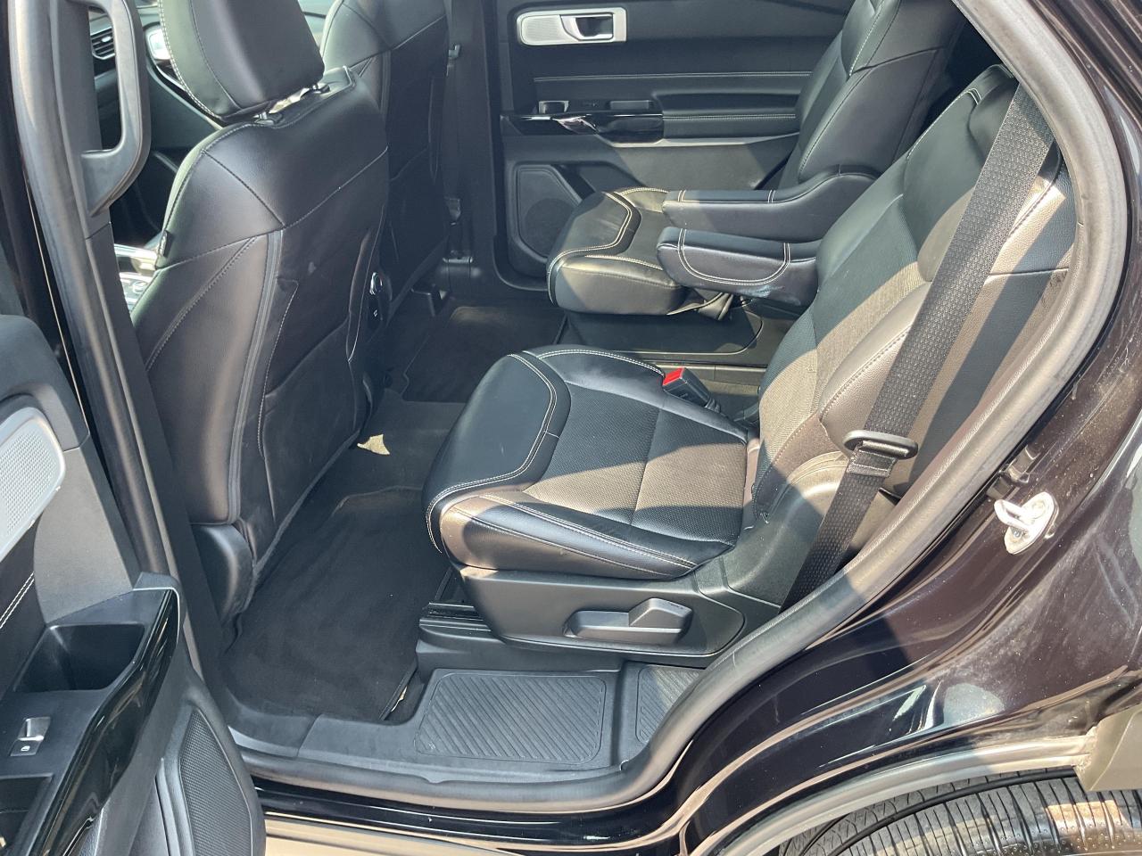 2022 Ford Explorer ST 4dr 4x4 Photo