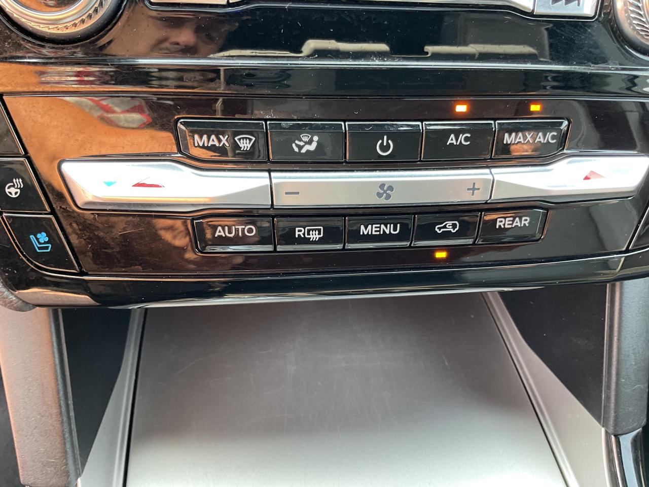 2022 Ford Explorer ST 4dr 4x4 Photo