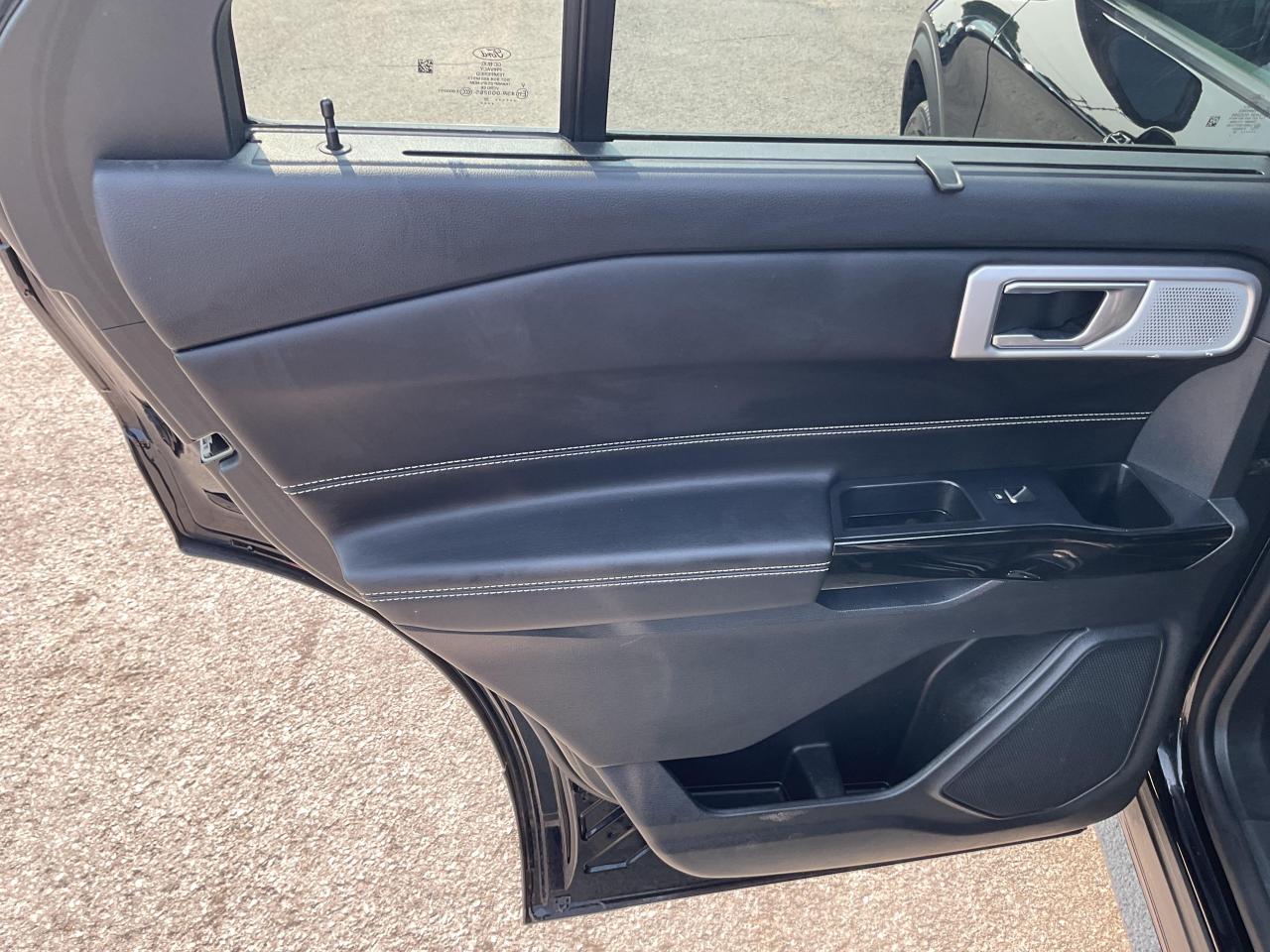 2022 Ford Explorer ST 4dr 4x4 Photo