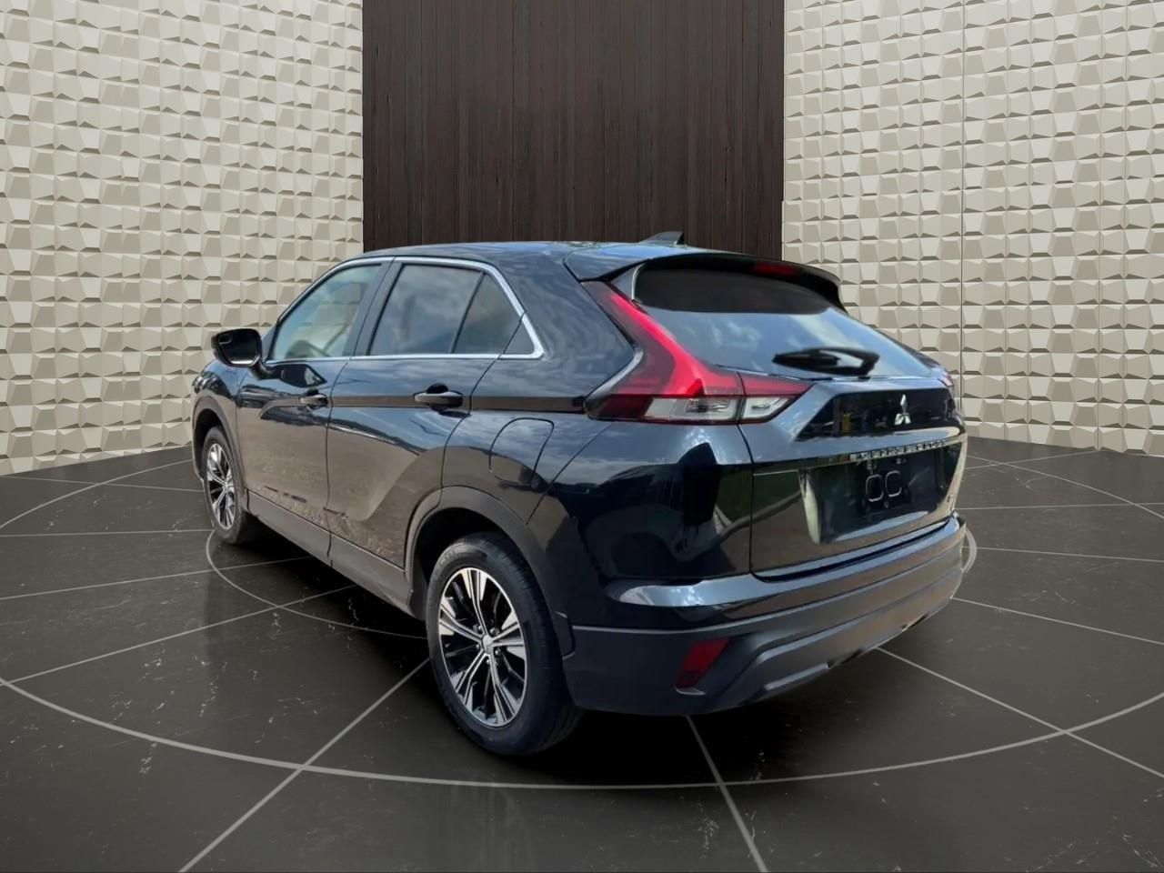 2022 Mitsubishi Eclipse Cross ES 4dr S-AWC Photo