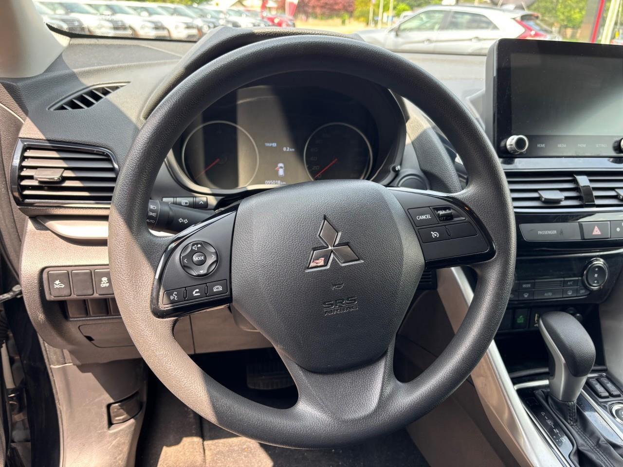 2022 Mitsubishi Eclipse Cross ES 4dr S-AWC Photo