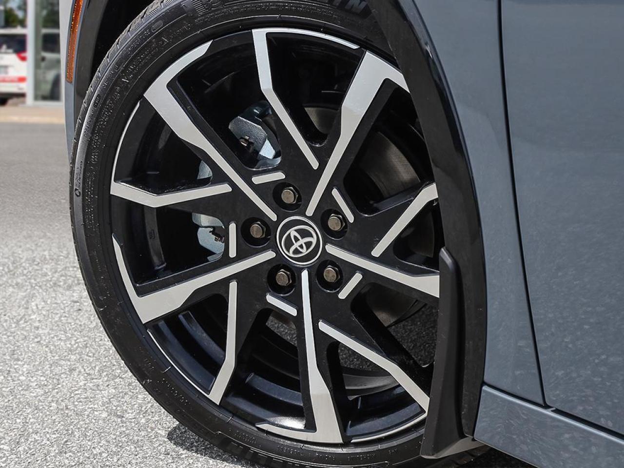 2025 Toyota Prius Plug-In Hybrid XSE 5dr Hatchback Photo