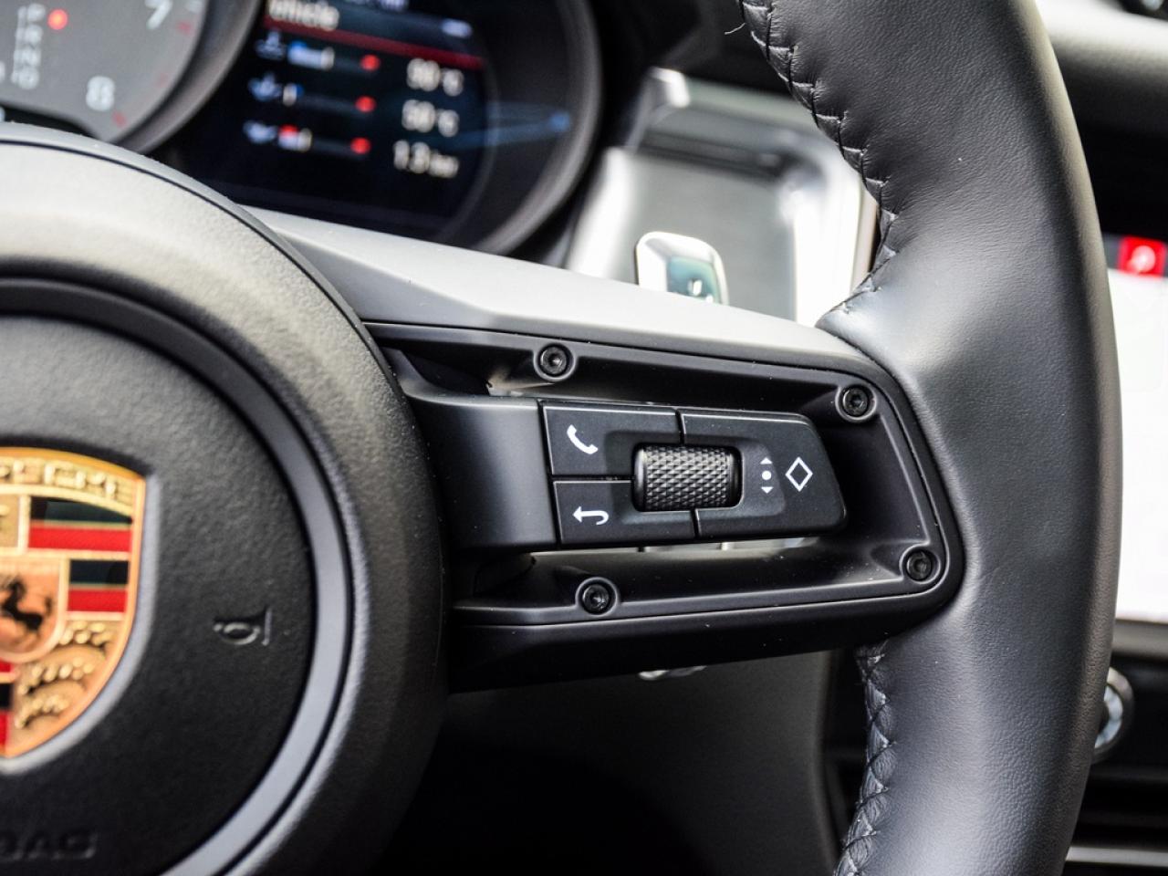 2024 Porsche Macan S 4dr All-Wheel Drive Photo