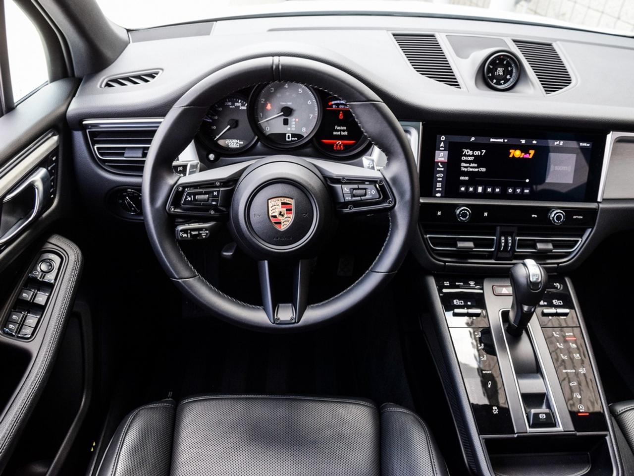 2024 Porsche Macan S 4dr All-Wheel Drive Photo