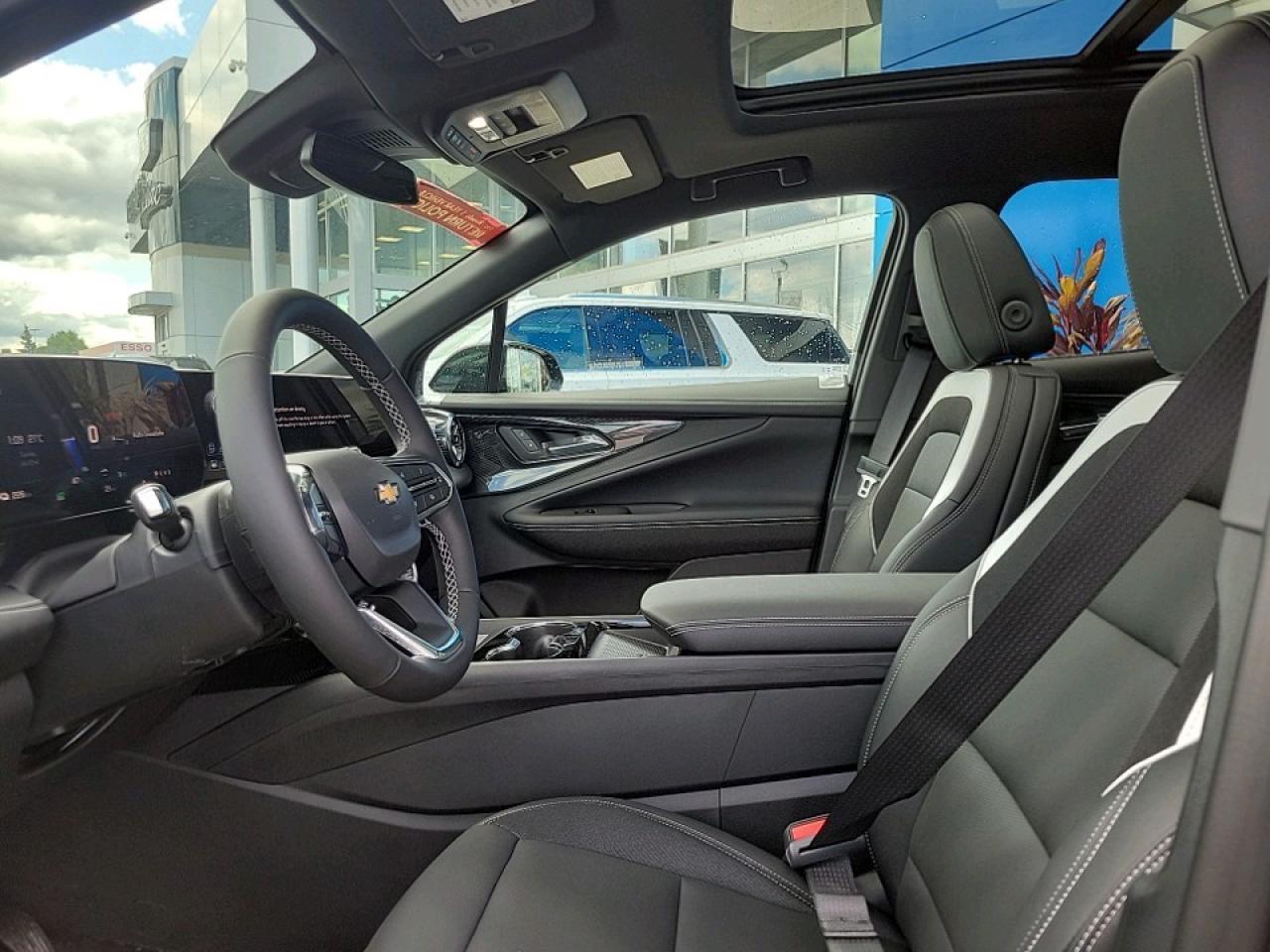 2025 Chevrolet Blazer EV LT 4dr All-Wheel Drive Photo