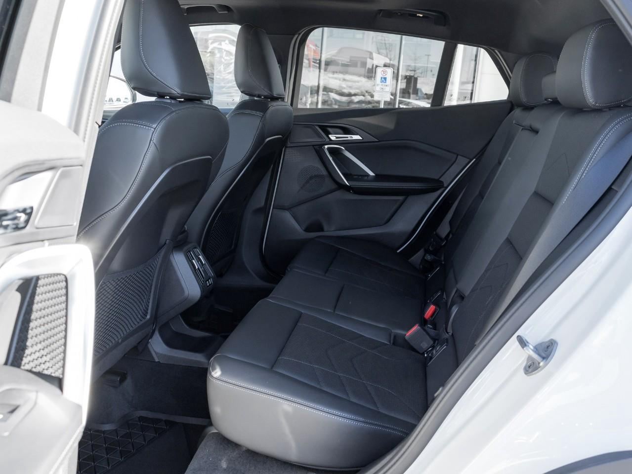 2024 BMW X2 xDrive28i 4dr All-Wheel Drive Sports Activity Coupe Photo