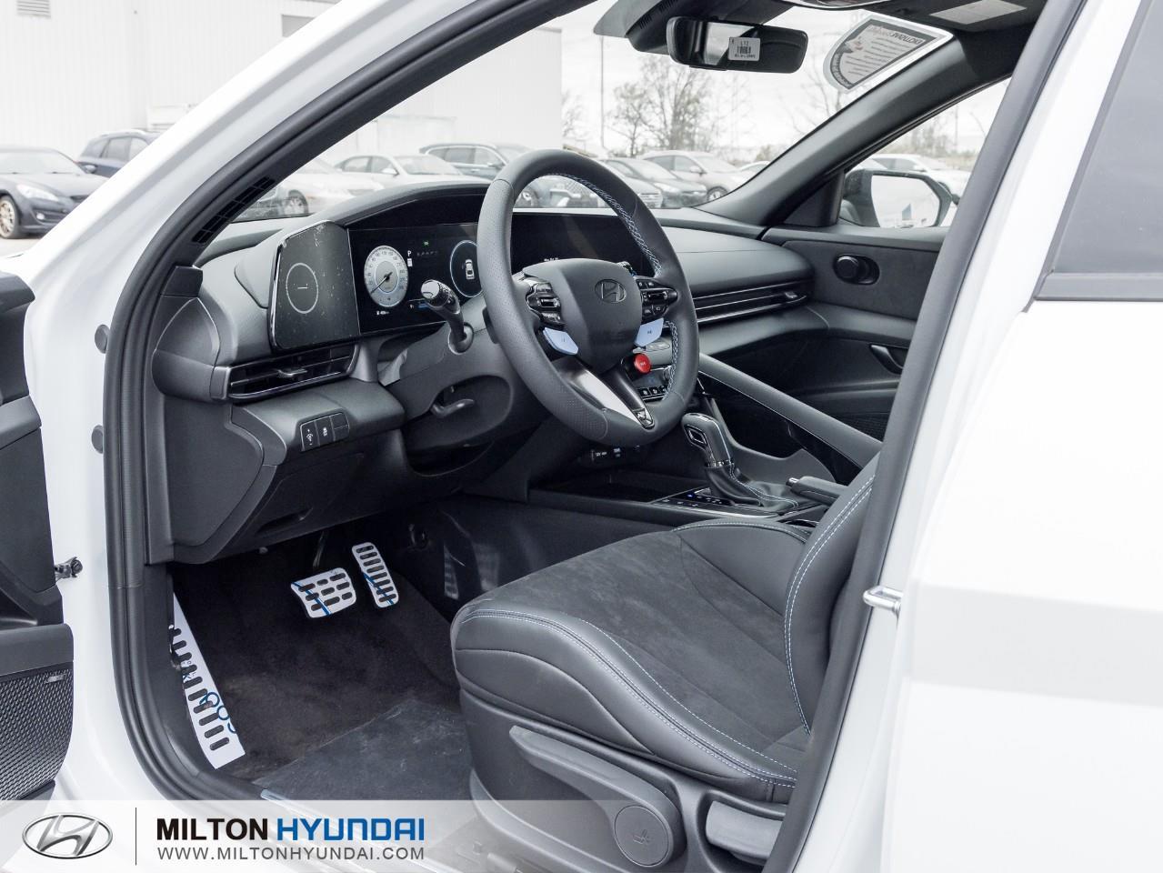 2025 Hyundai Elantra N Base 4dr Sedan Photo