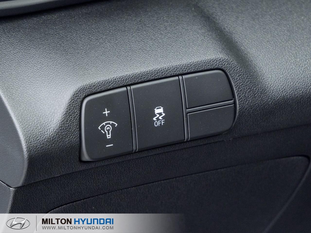 2025 Hyundai Elantra N Base 4dr Sedan Photo