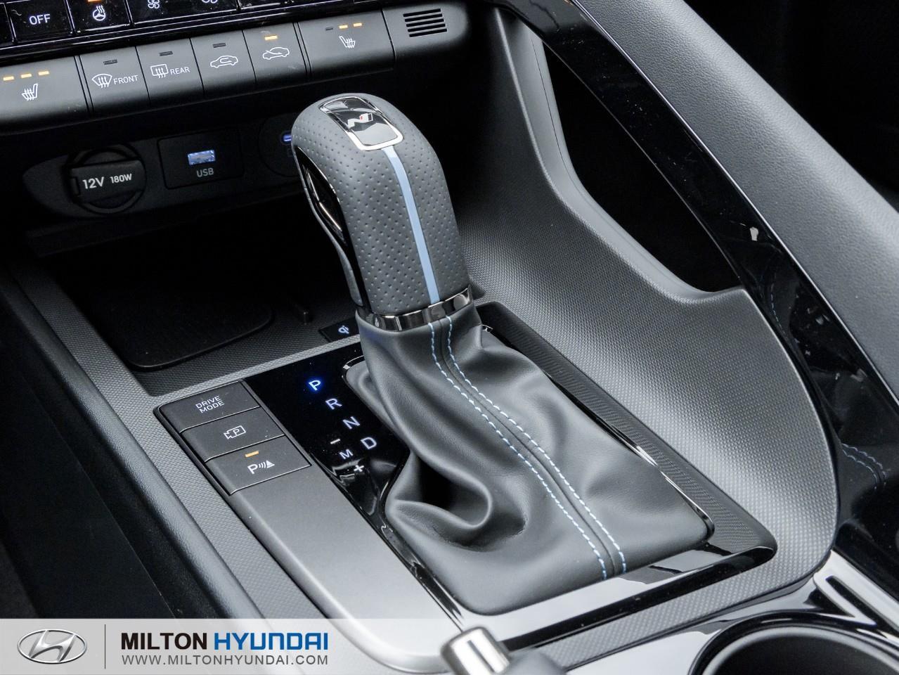 2025 Hyundai Elantra N Base 4dr Sedan Photo